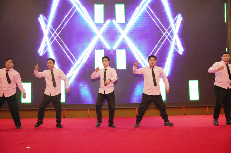 松谷激光2025年工作總結大會